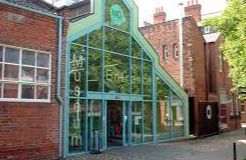 Hull & East Riding Museum (HE)