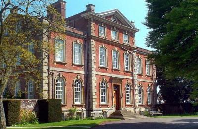 Kingston Bagpuize House & Garden (HE)