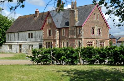 Llanthony Secunda Priory (IHE) - Gloucester