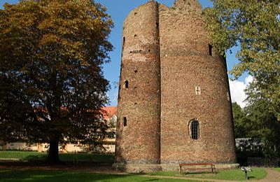 Norwich - Cow Tower, (EH) Norwich - Cow Tower, (EH)