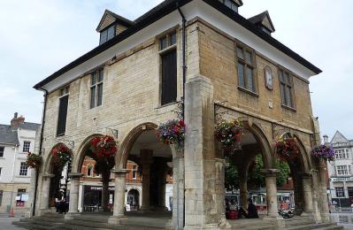 Peterborough Guildhall (HE)