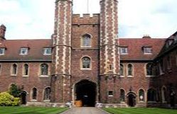 Cambridge - Queens' College (HE)