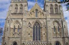 Selby Abbey (HE)