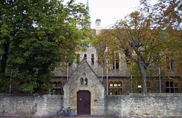 St Antony's College (HE) - Oxford