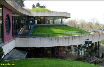 Bru na Boinne Visitor Centre (HI)- Drogheda