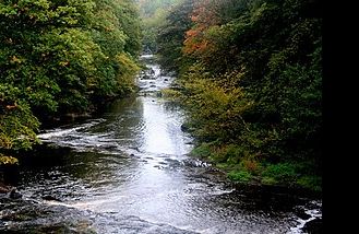 Almondell and Calderwood Country Park - Broxburn