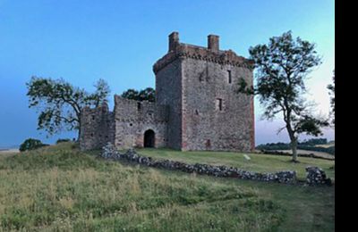Balvaird Castle, (HES) - Abernethy