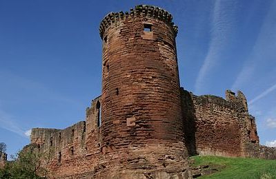 Bothwell Castle, (HES)