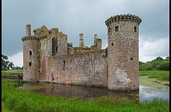 Caerlaverock Castle, (HES)