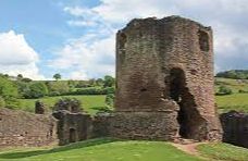 Skenfrith Castle, (NT & CADW)