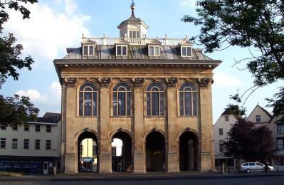 Abingdon County Hall, (EH)