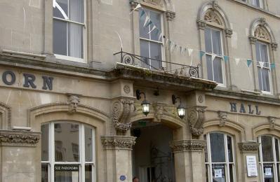 Cirencester Corn Hall (HE)